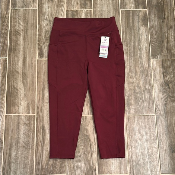 POP Fit Pants - Brand new Pop Fit Capri leggings